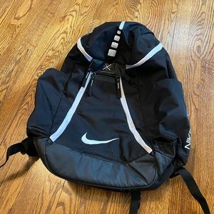 NIKE ELITE BASKETBALL BAG 2.0